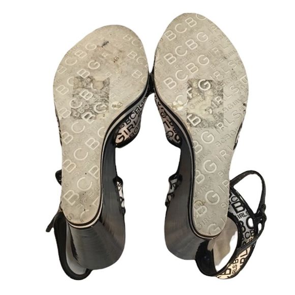 BCBG Logo Black And White Wedge Sandals - Picture 4 of 8